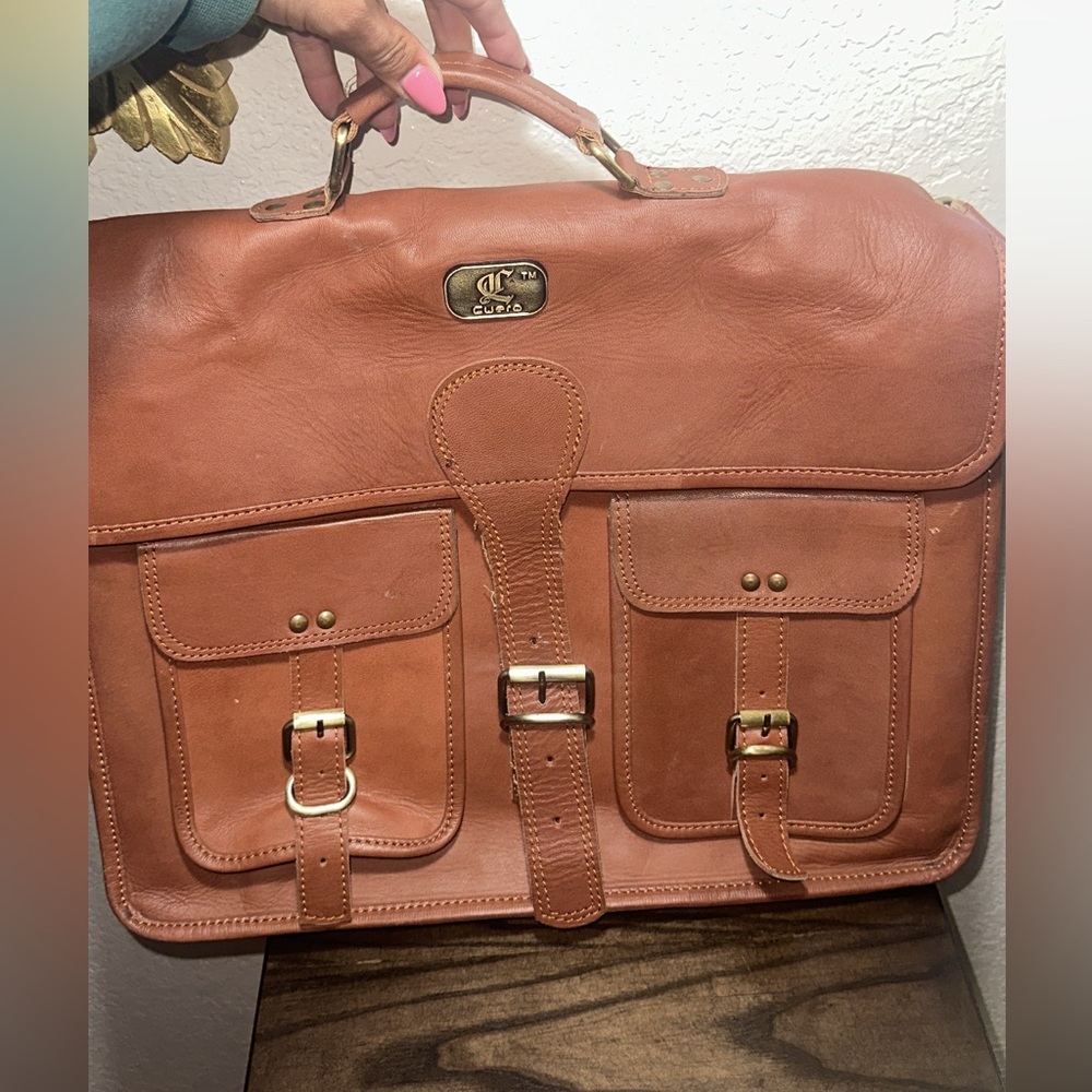 Cuero Vintage Handmade Leather Messenger Bag